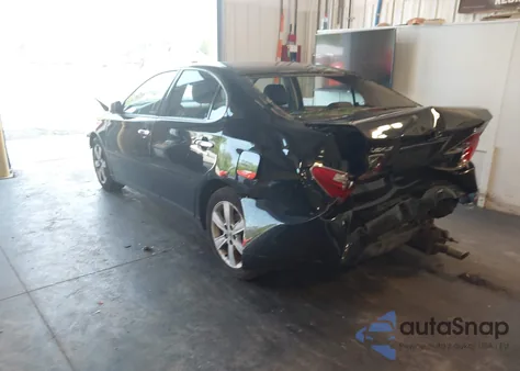 2005 Lexus Es from USA, damaged, VIN JTHBA30G255071374